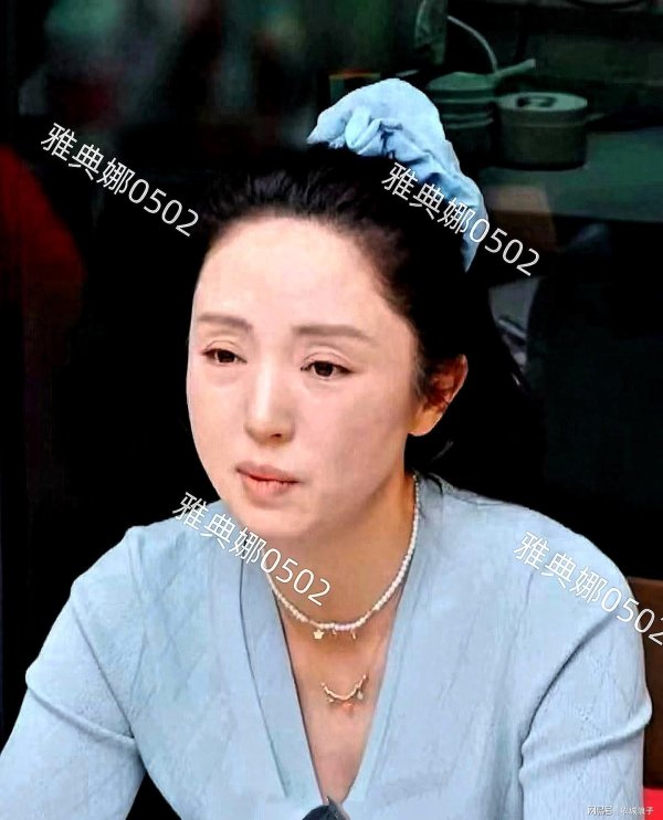 海顺优配 董璇的美貌被高估了，她之所以选张维伊也是因为年纪大容貌不自信